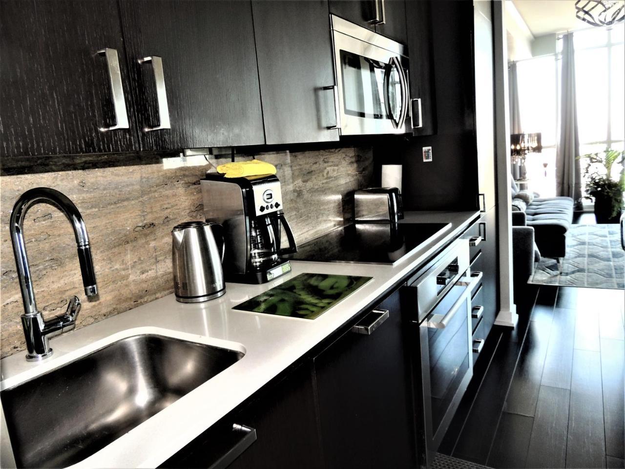 Tvhr - Luxury Condos In Heart Of Downtown Toronto Exteriér fotografie