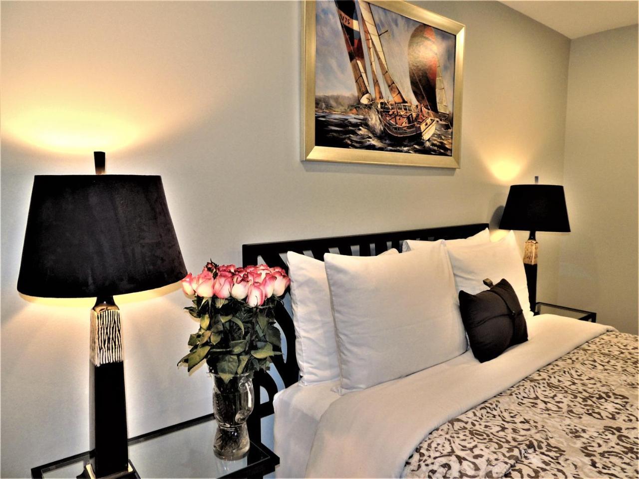 Tvhr - Luxury Condos In Heart Of Downtown Toronto Exteriér fotografie
