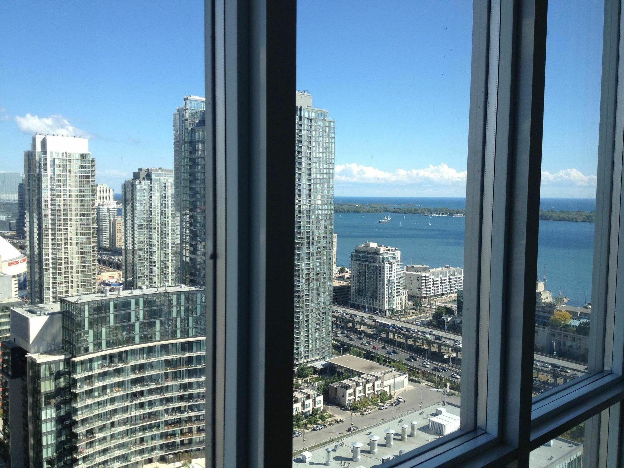 Tvhr - Luxury Condos In Heart Of Downtown Toronto Exteriér fotografie